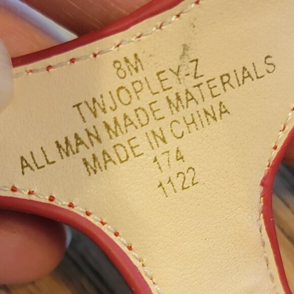 Tommy Hilfiger Logo Red Toe Post Summer Sandals - Picture 10 of 12